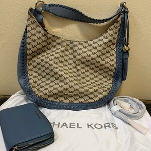 Michael Kors Blue and Cream Women's Bag and blue zipper wallet.